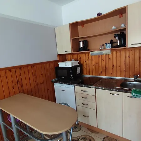 Aranyhal Apartman Sarvar Exterior photo