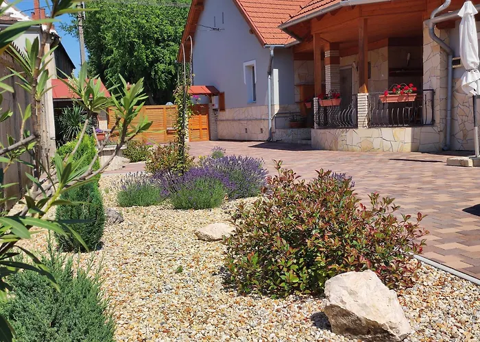 Aranyhal Apartman
