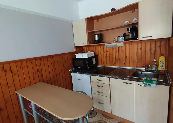 Aranyhal Apartman