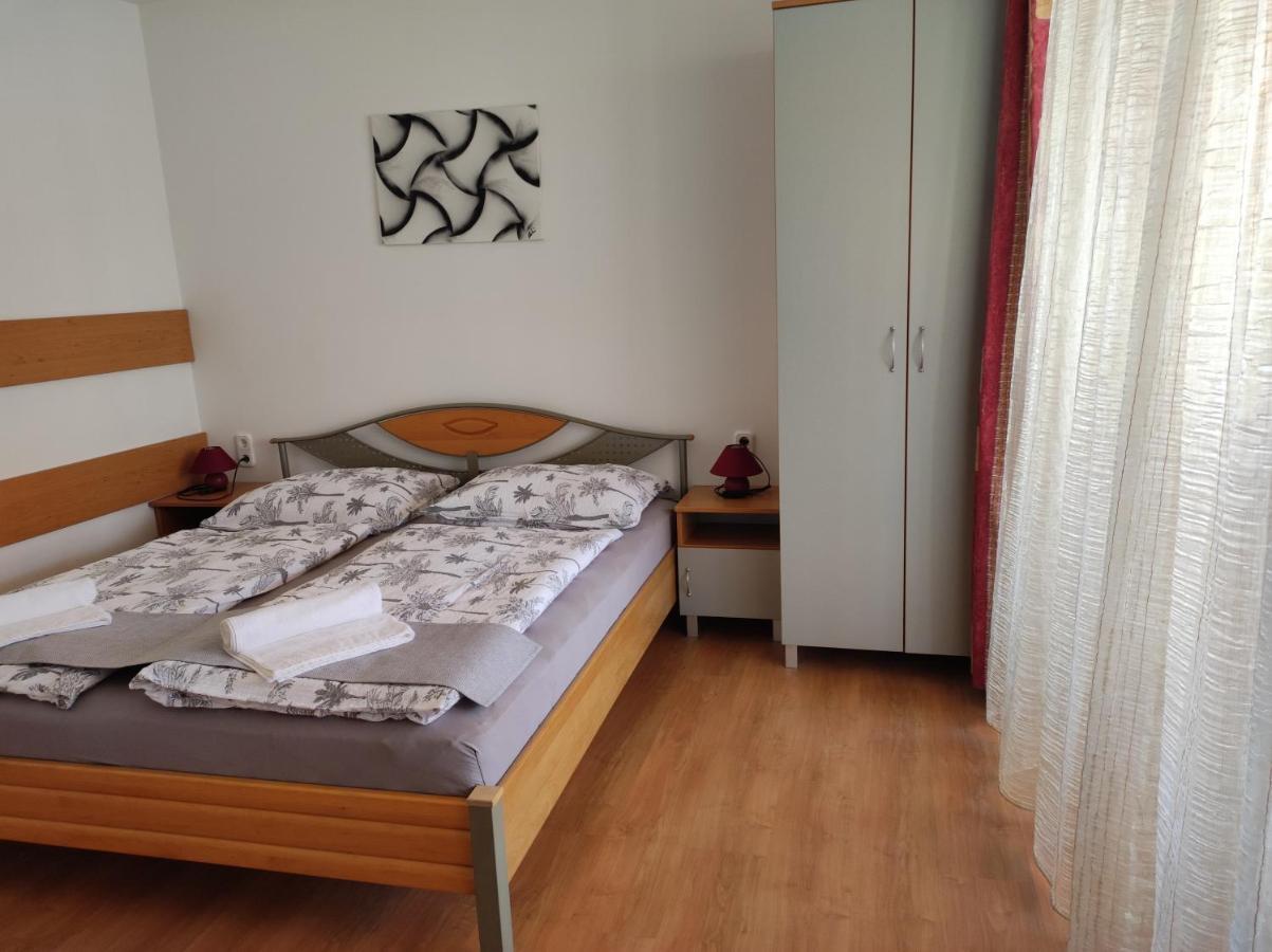 Aranyhal Apartment Sarvar